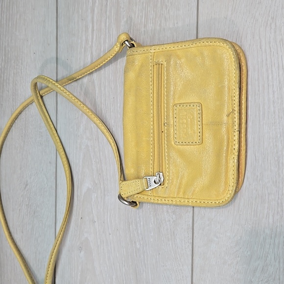 Fossil Women Mini Yellow Leather Crossbody Bag Hobo Boho Purse - Picture 8 of 11